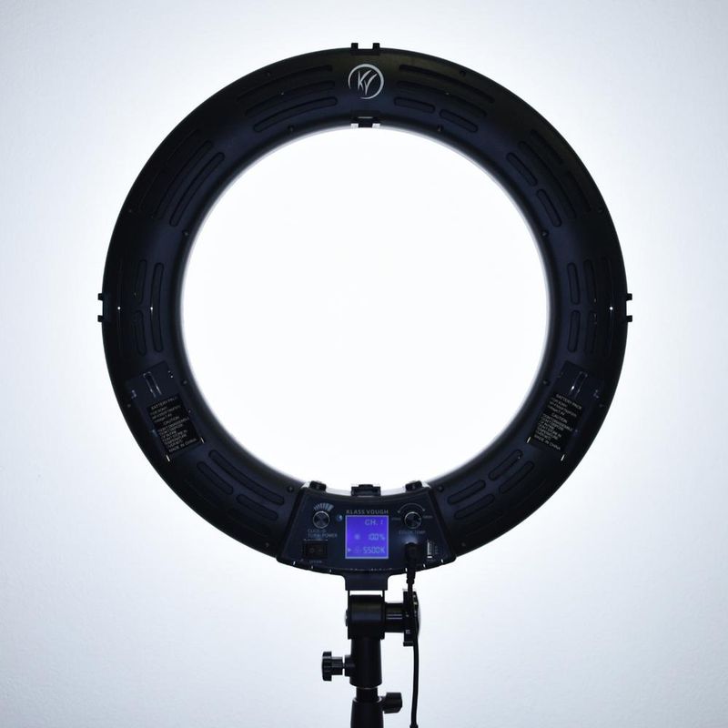 Ring Light - Klass Vough