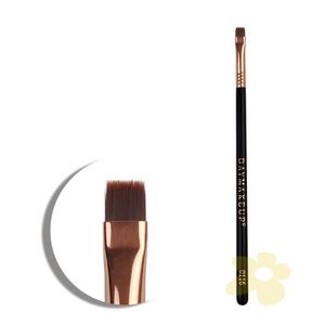 O116 | Pincel Corte Reto de Precisão Pequeno | DayMakeup