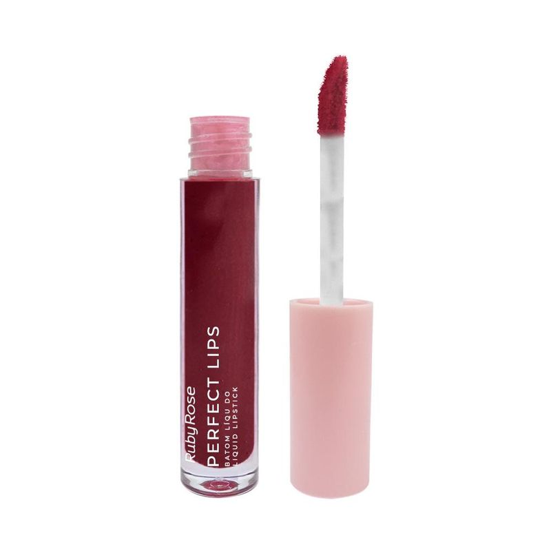 Ruby-Rose-perfect-lips-fearless-aberto